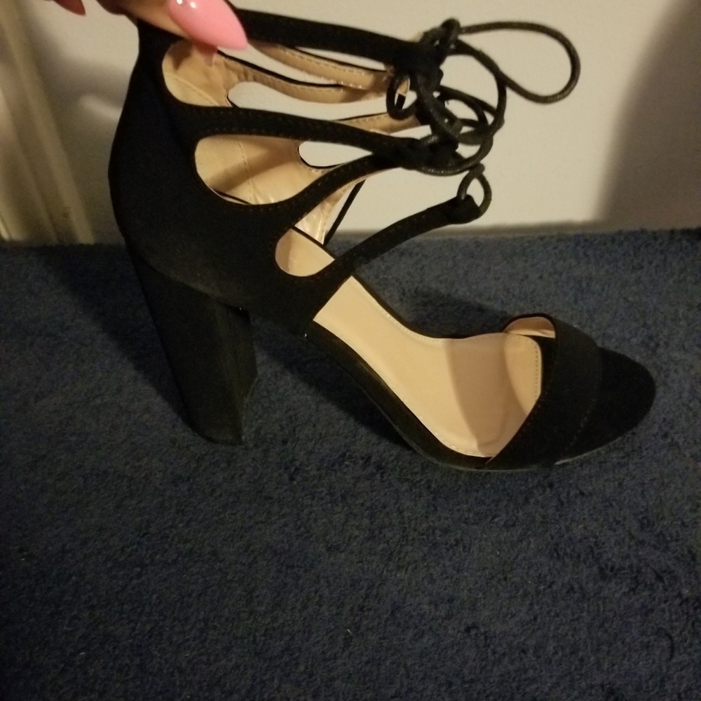 Black sandals sz 9